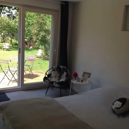 Jardin Au Bord De וימרה